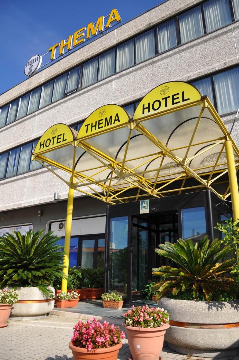 Hotel Thema Рокка-Сан-Джованни Экстерьер фото